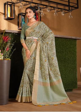 Sumptuous Weaving Trendy Saree