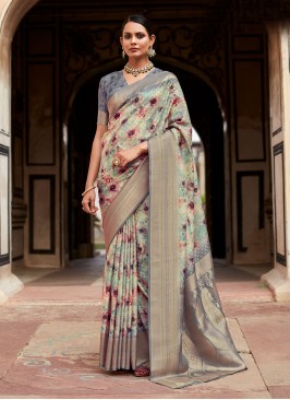 Sumptuous Woven Grey Handloom silk Trendy Saree