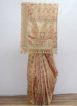 Superb Golden Banarasi Silk Saree For Wedding