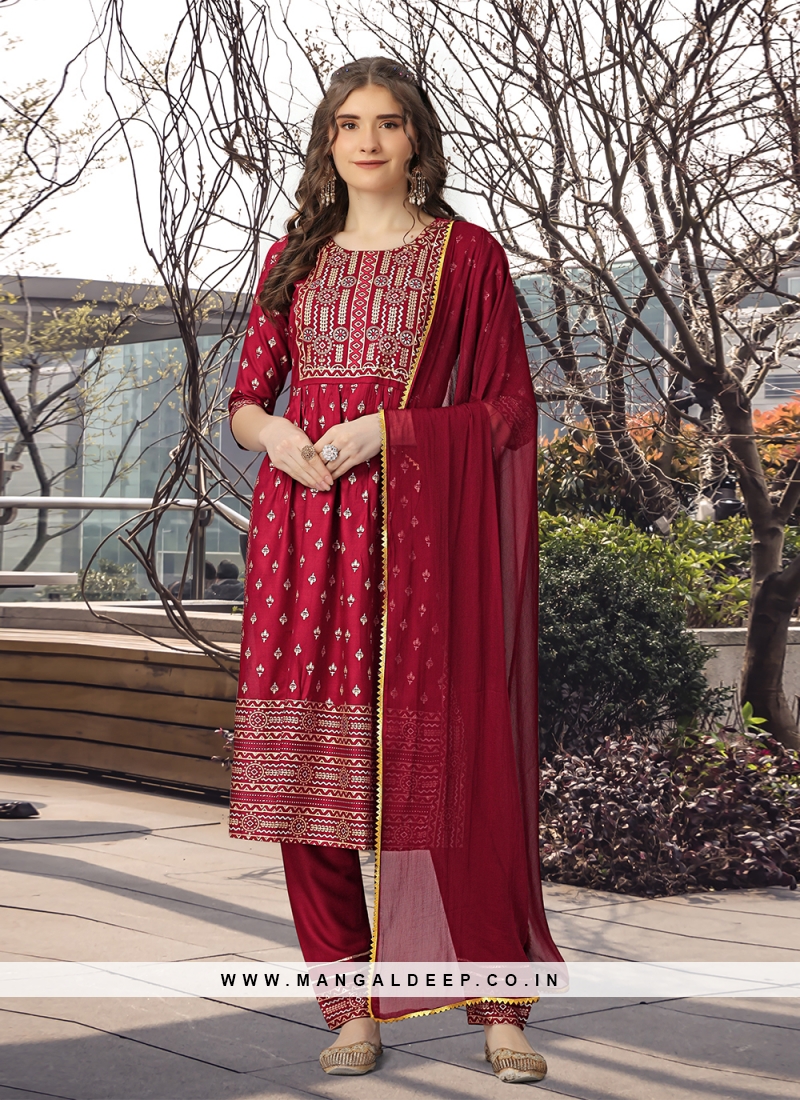 Stitched Ladies Rayon Salwar Suit at Rs 1250 in Delhi | ID: 22352172830
