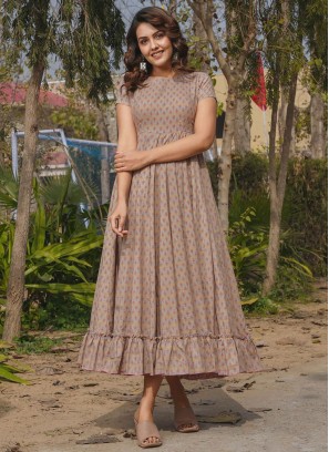 Swanky Digital Print Casual Designer Kurti