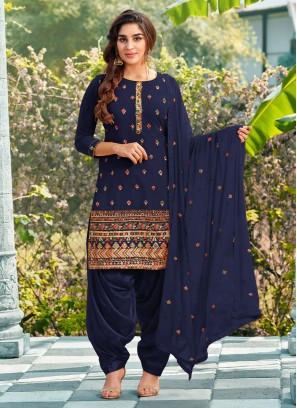 Thrilling Navy Blue Festival Patiala Salwar Kameez