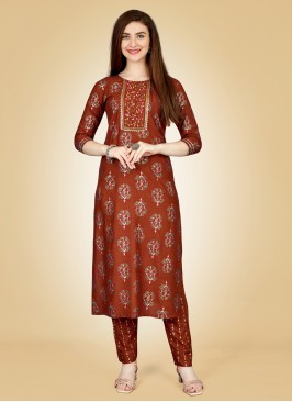 Titillating Casual Kurti For Casual