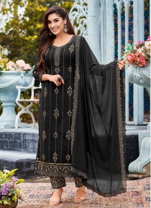 Titillating Faux Georgette Salwar Suit