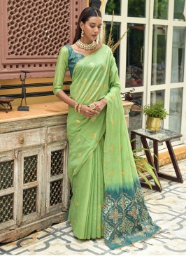 Titillating Weaving Chanderi Silk Green Classic Saree