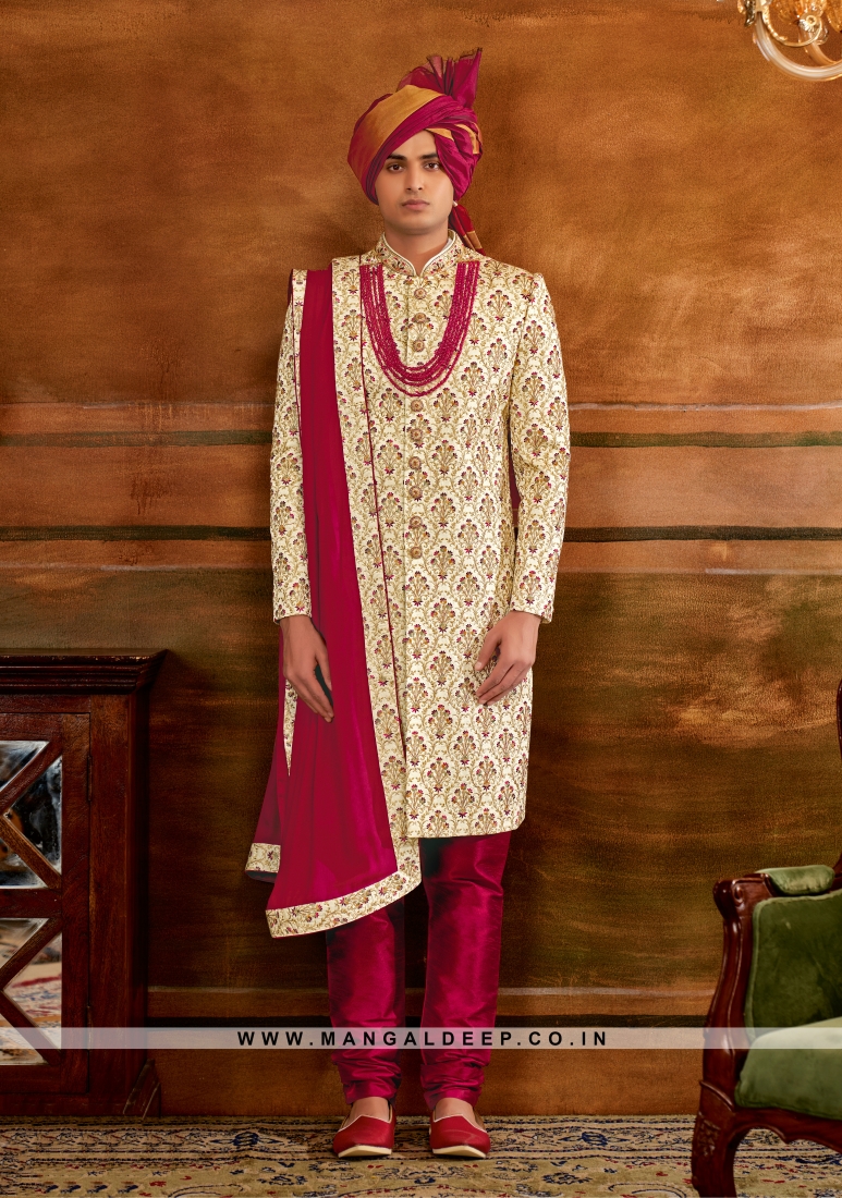 Trendy Men's Sherwani with Hand & Machine Work With Chudidar ...