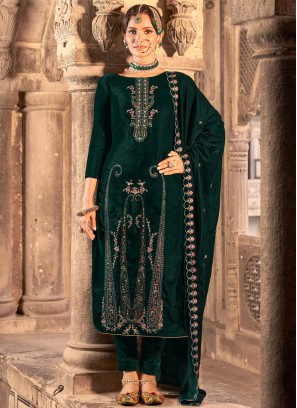 Trendy Salwar Suit Embroidered Velvet in Green