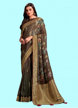 Trendy Saree Weaving Silk in Brown
