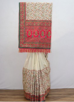 Trendy White And Red Silk Saree For Wedding