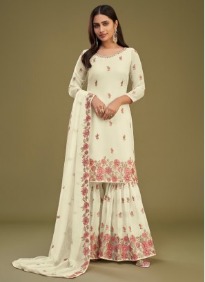 Buy Women Designer Banarasi Suit Sets Online Store in Varanasi – Shanti  Banaras