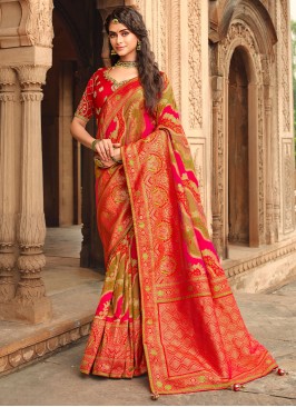 Versatile Red Traditional Saree