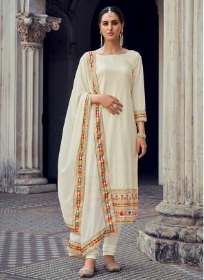 Vibrant Georgette Reception Straight Salwar Suit