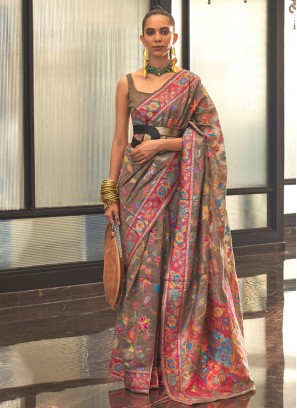 Vibrant Handloom silk Contemporary Saree