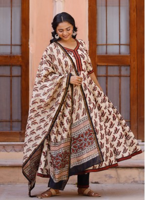Vibrant White Cotton Pant Style Suit
