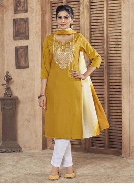 Viscose Weaving Pant Style Suit in Yellow