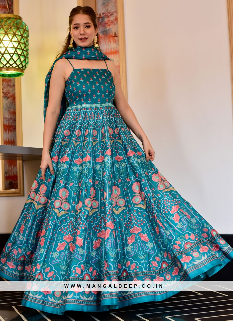 Sayuri Bunaai Exclusive Designer Gown With Dupatta Collection