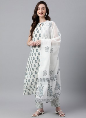 Vivacious Floral Print White Salwar Kameez 