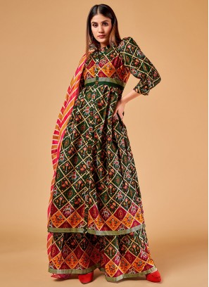 Vivid Green Rayon Readymade Salwar Kameez