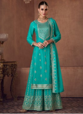 Voguish Georgette Readymade Salwar Suit