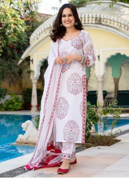 Voluptuous Cotton Ceremonial Pant Style Suit