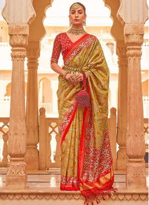 Weaving Tussar Silk Trendy Saree in Khaki