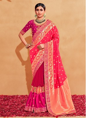 Wonderous Border Pink Silk Classic Saree