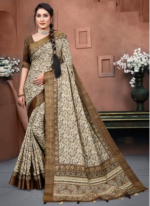 Wonderous Digital Print Mehndi Contemporary Style Saree