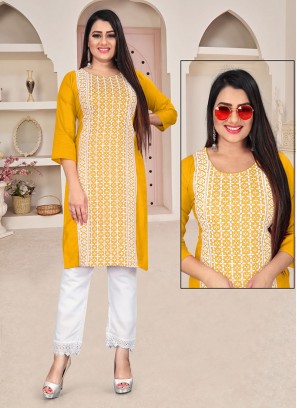 Yellow Color Cotton Kurti With Bottom