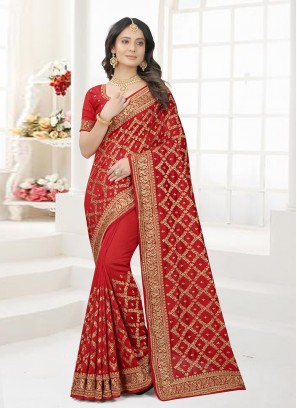 Zari Vichitra Silk Classic Saree in Red