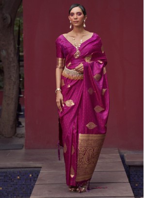 Zesty Weaving Reception Trendy Saree